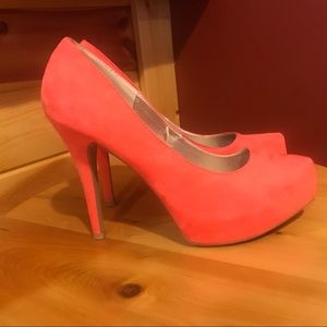 Coral platform pumps